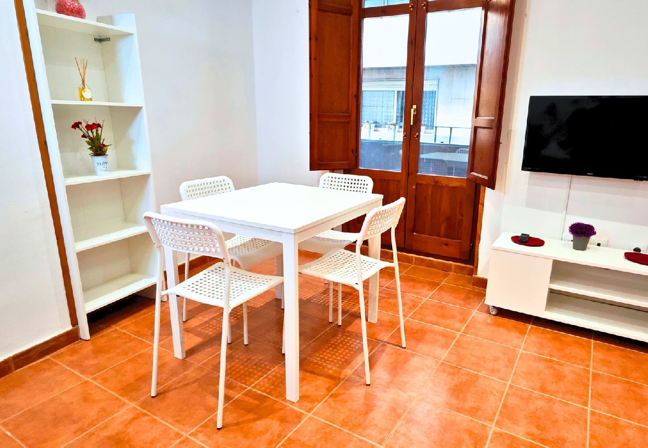 Ferienwohnung in Valencia - El Pilar